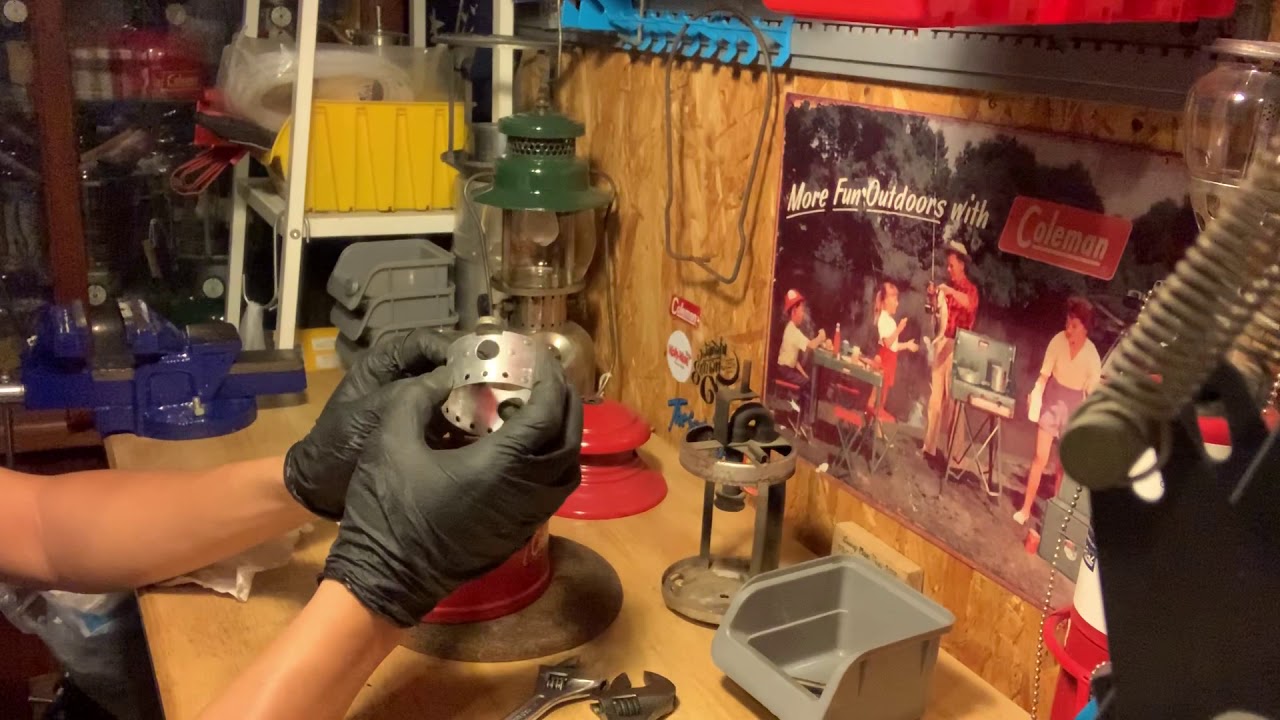 Camp69 l ถอดล้างตะเกียง Coleman Lantern 200A 091958 Part1