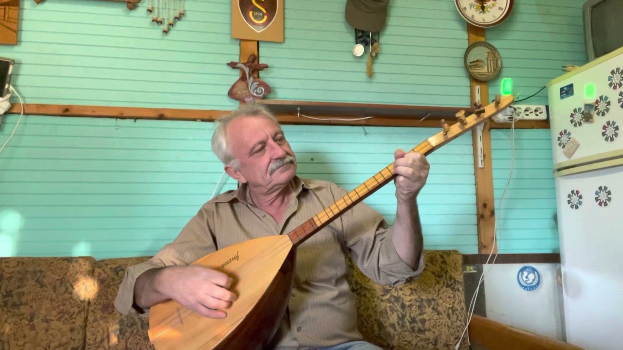 Akşam güneşi aşıyor.  Ferdi Tayfur