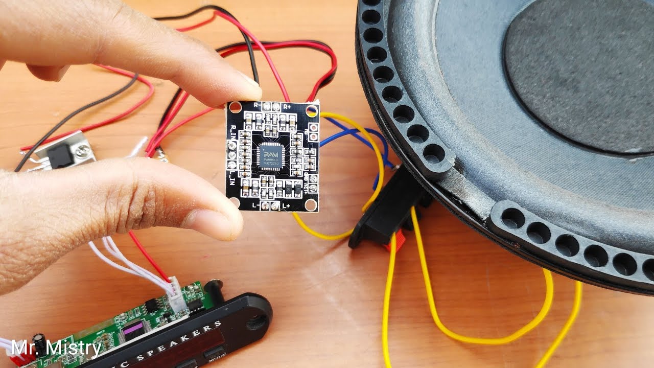 Stereo USB Bluetooth Amplifier using PAM8610 board