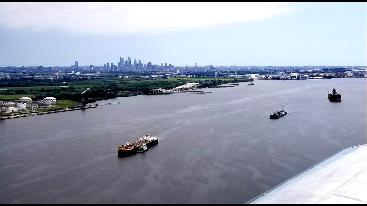 Experimental plane landing Philadelphia International (KPHL) Class Bravo