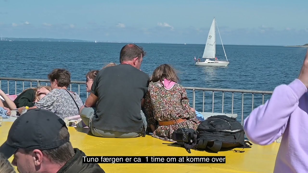 Hør om Tunøfærgen og Tunø