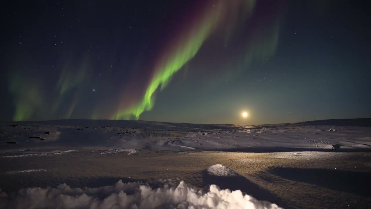 Northern Lights Nordkinn mountain 2024