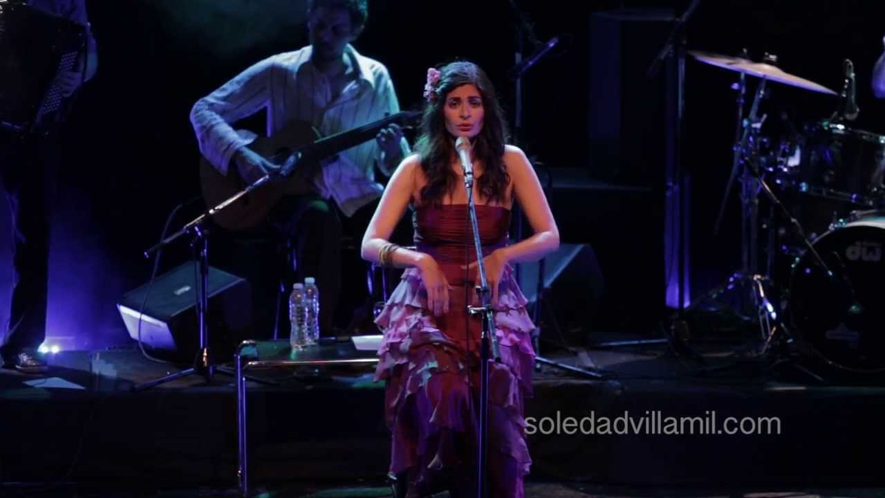 SOLEDAD VILLAMIL en vivo. Biromes y servilletas. La Trastienda.