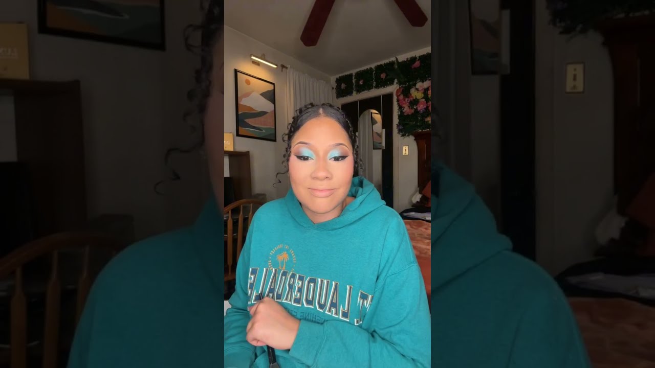 The Easiest Eyeshadow Tutorial Ever