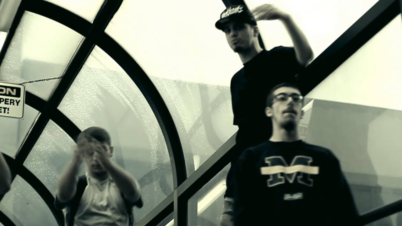 TR3MOB - THE CYPHER PROD. BY EAZY BEATZ (TREMOBRECORDS)