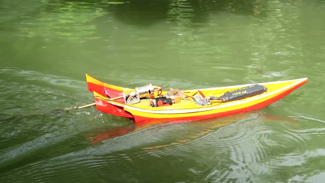 Model Longtail Stepped Hydroplane Drag Boat - Thai style