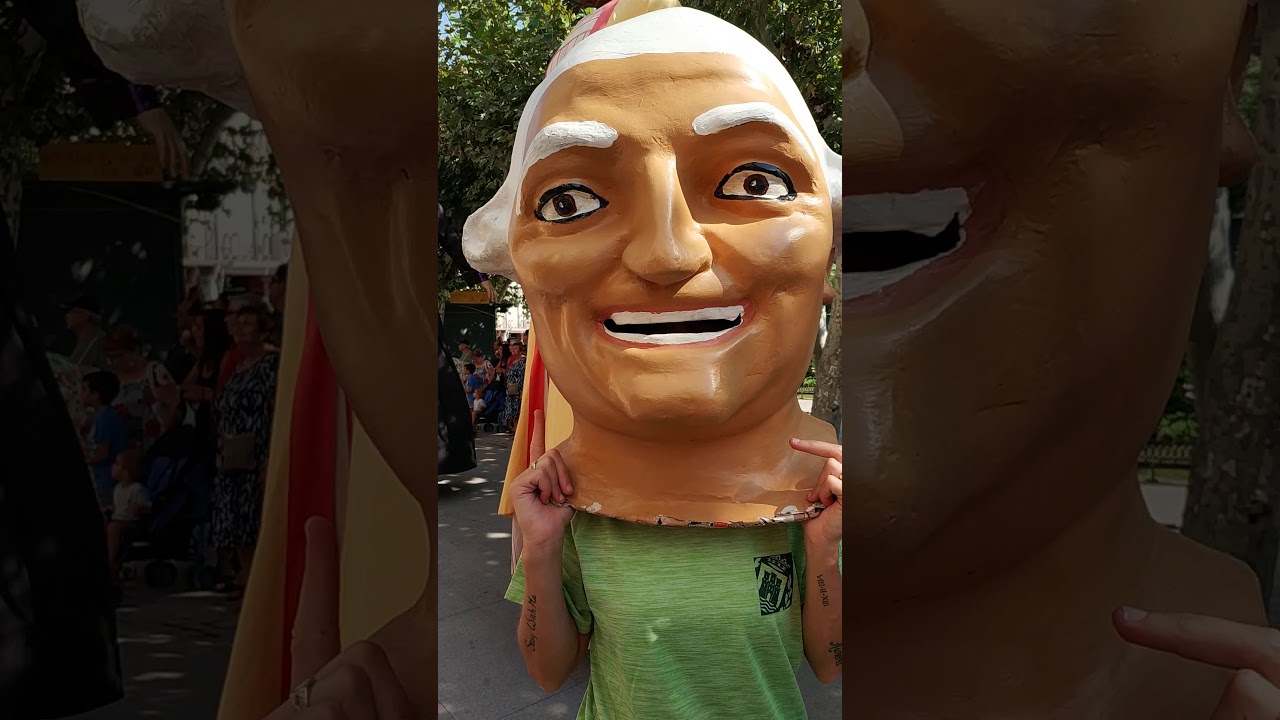 Gigantes y cabezudos 2019 Alcalá de Henares
