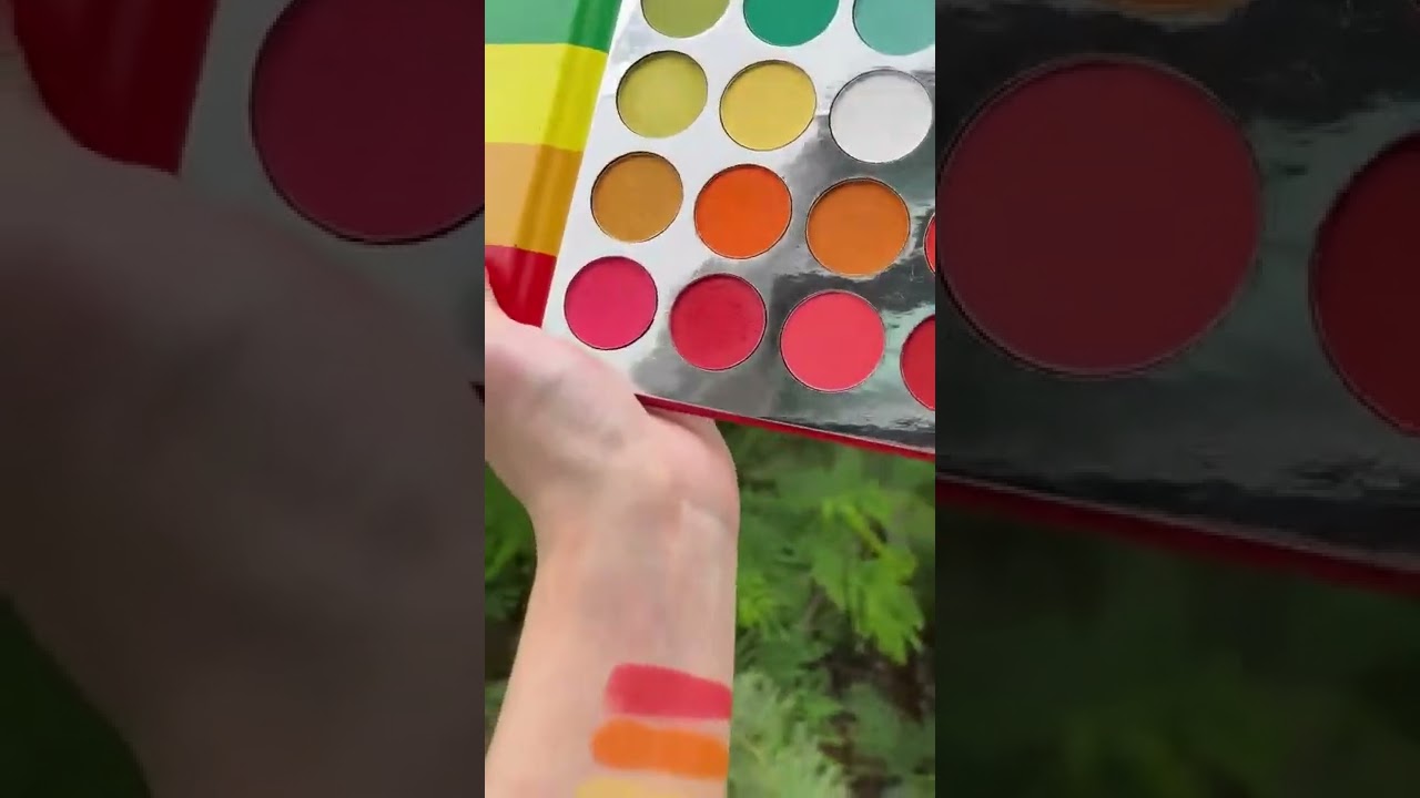 Rainbow eyeshadow palette