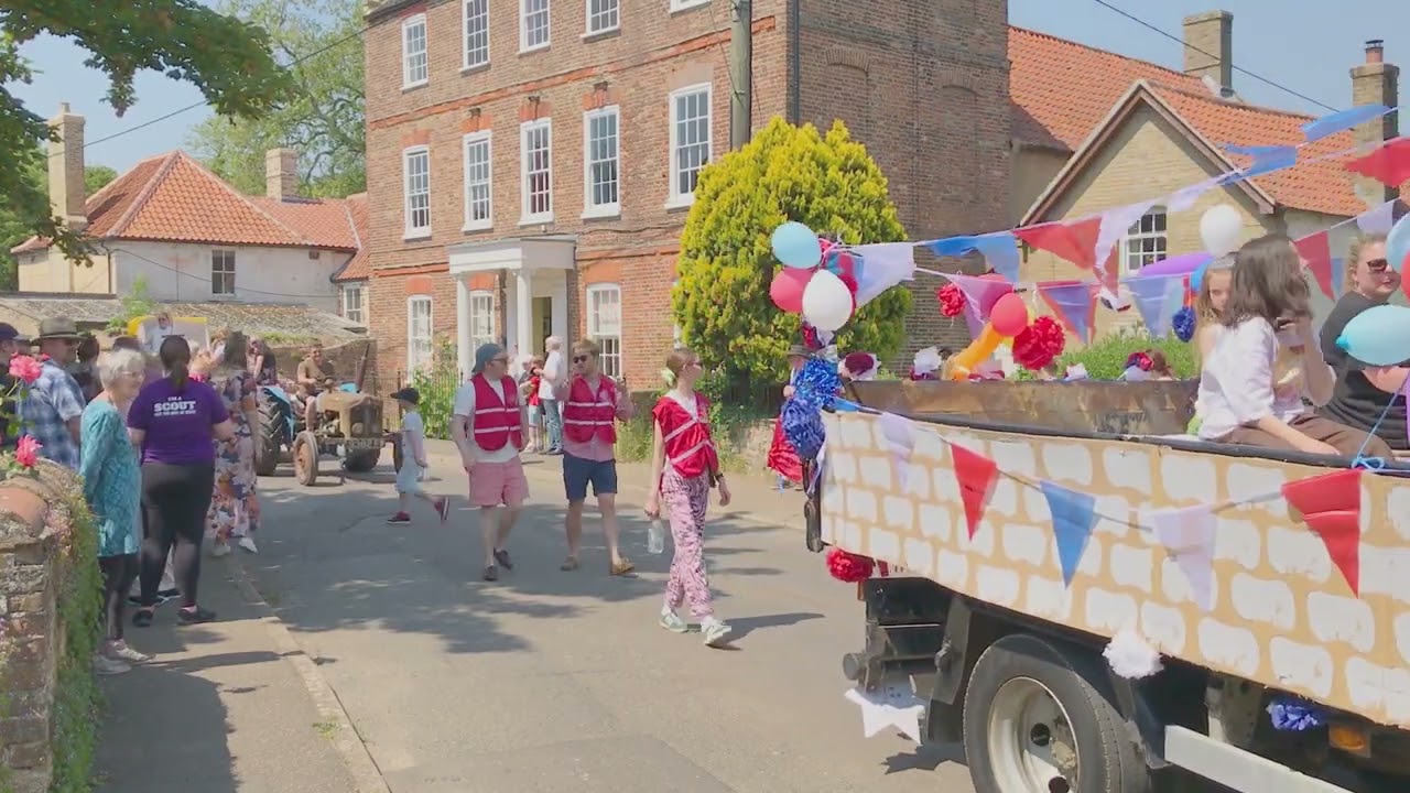 Northwold Carnival Procession 2023