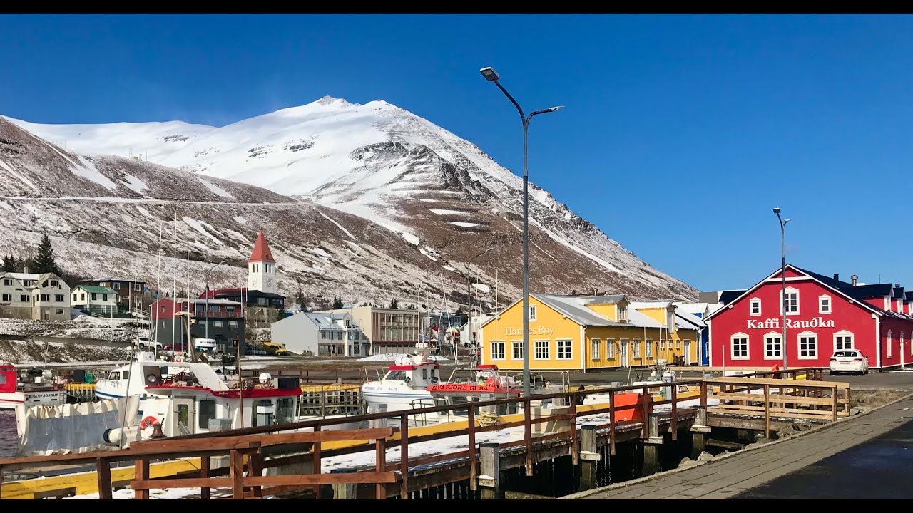 DRIVING AROUND SIGLUFJÖRÐUR  - NORTH ICELAND