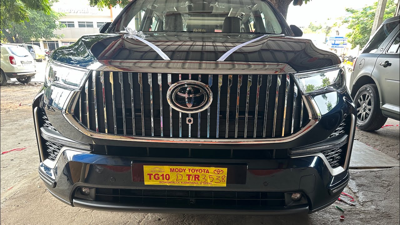 Toyota | Innova Hycross || SN||CAR||DECORS||Accessories||orginal|#585