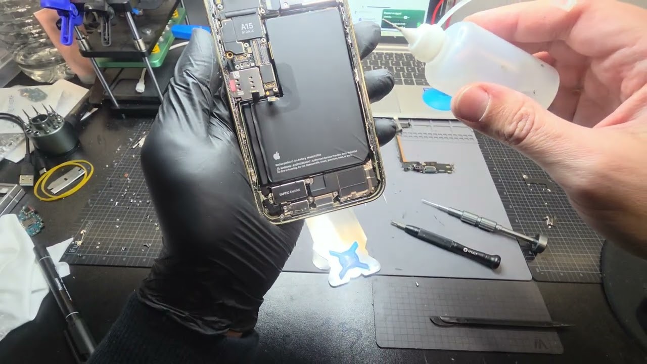 Remplacement du connecteur de charge de l'iPhone 13 Pro Max #phonolib 