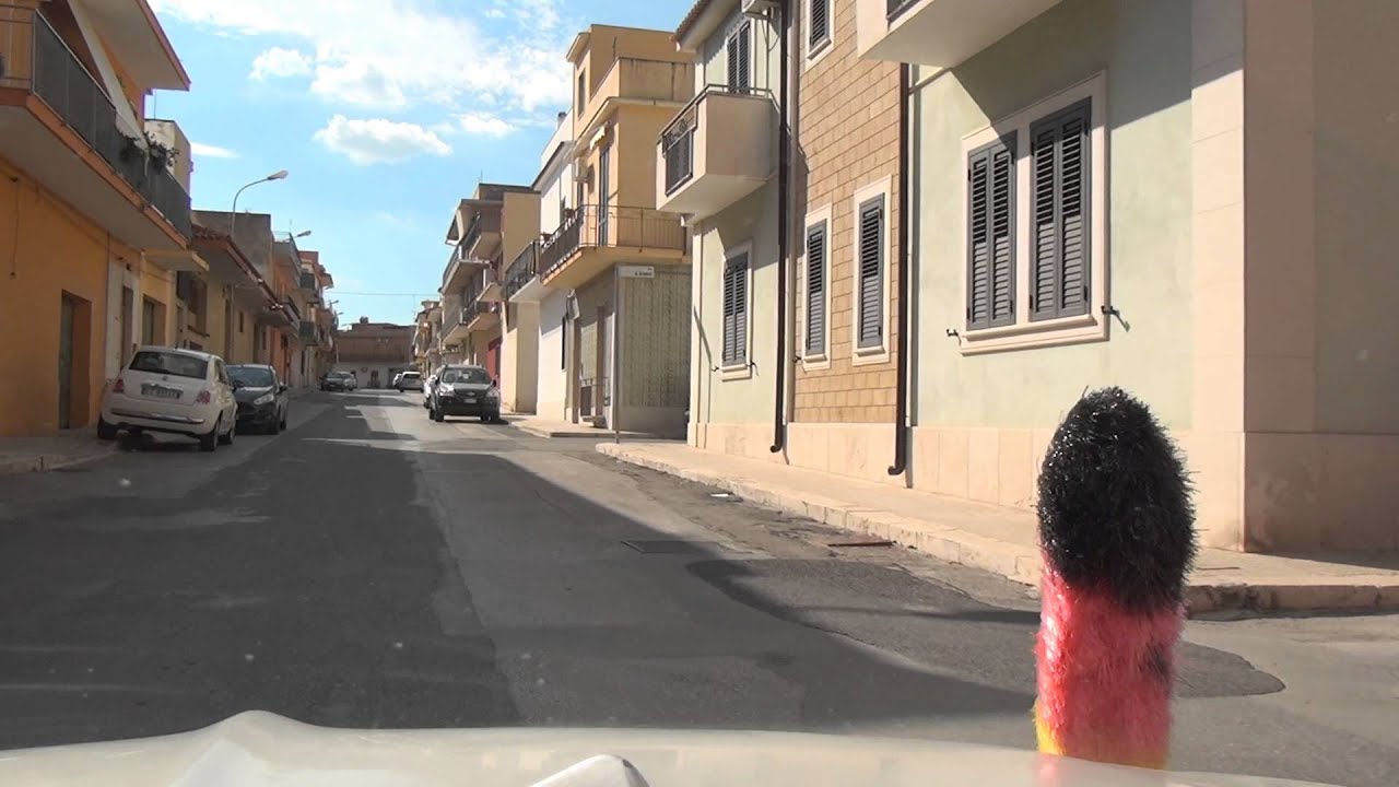 Gallina Caponegro Falaride Avola Sicily Sicilia Sizilien 12.10.2015