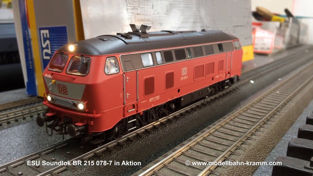 Spur-H0, ESU Soundlok BR 215 078-7 in Aktion