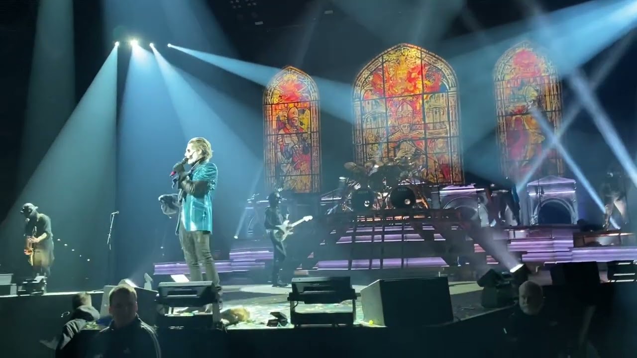 Ghost - Square Hammer (Live Prague 2022)