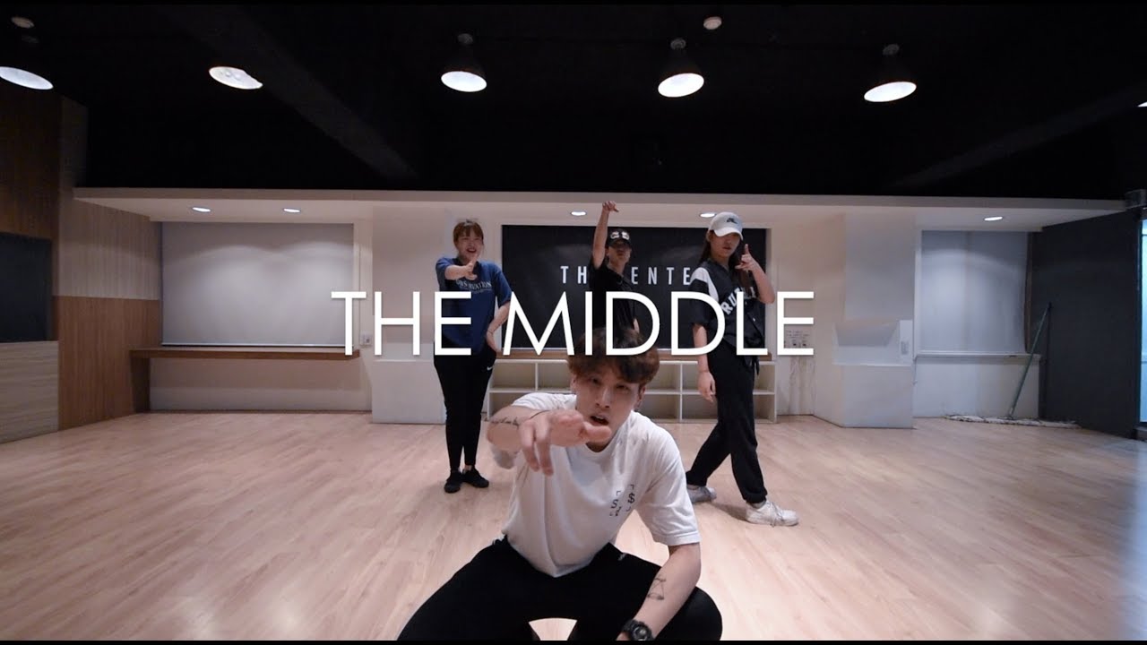 The Middle - Zedd, Grey, & Maren Morris | Hwan Choreography