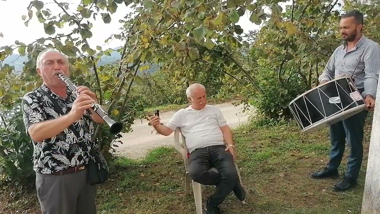 HASTAHANE ÖNÜ İNCİR AĞACI.