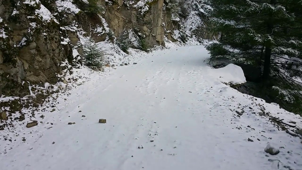 Drum forestier  spre canion (adventure in Romanian language)
