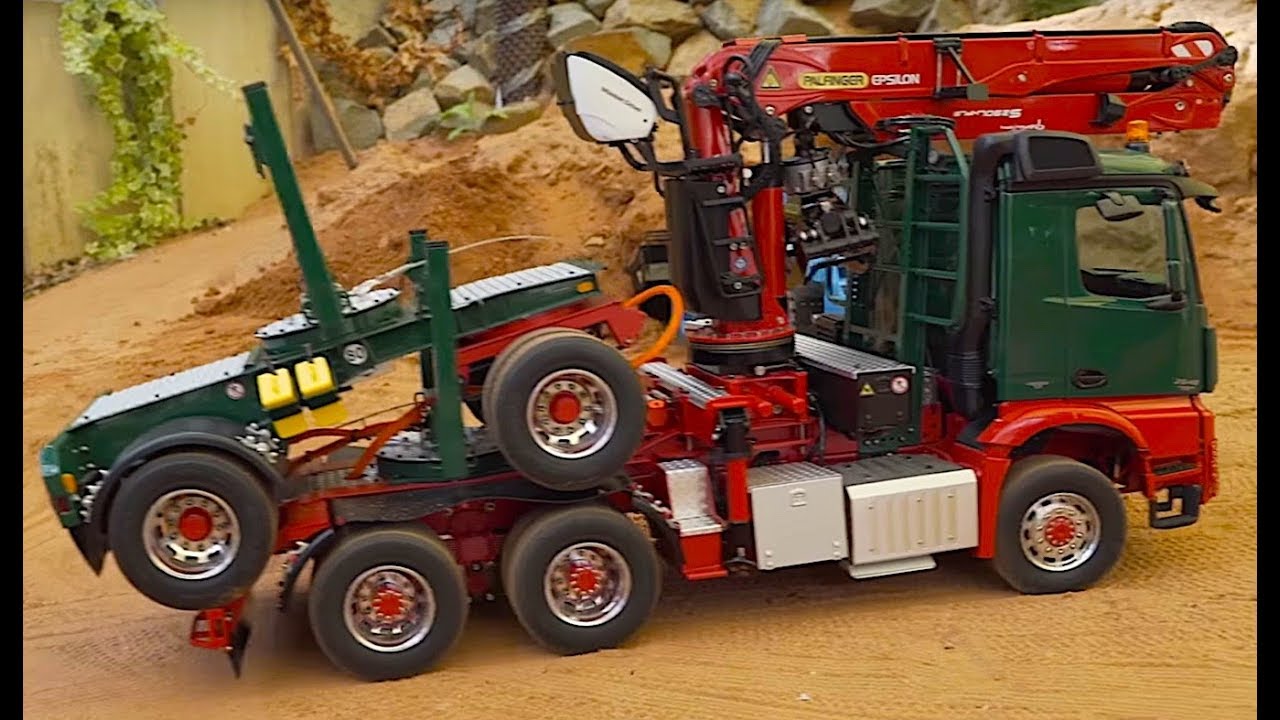 AMAZING BRAND NEW RC TRUCK ACTION MERCEDES TIMBER CRANE - ScaleART