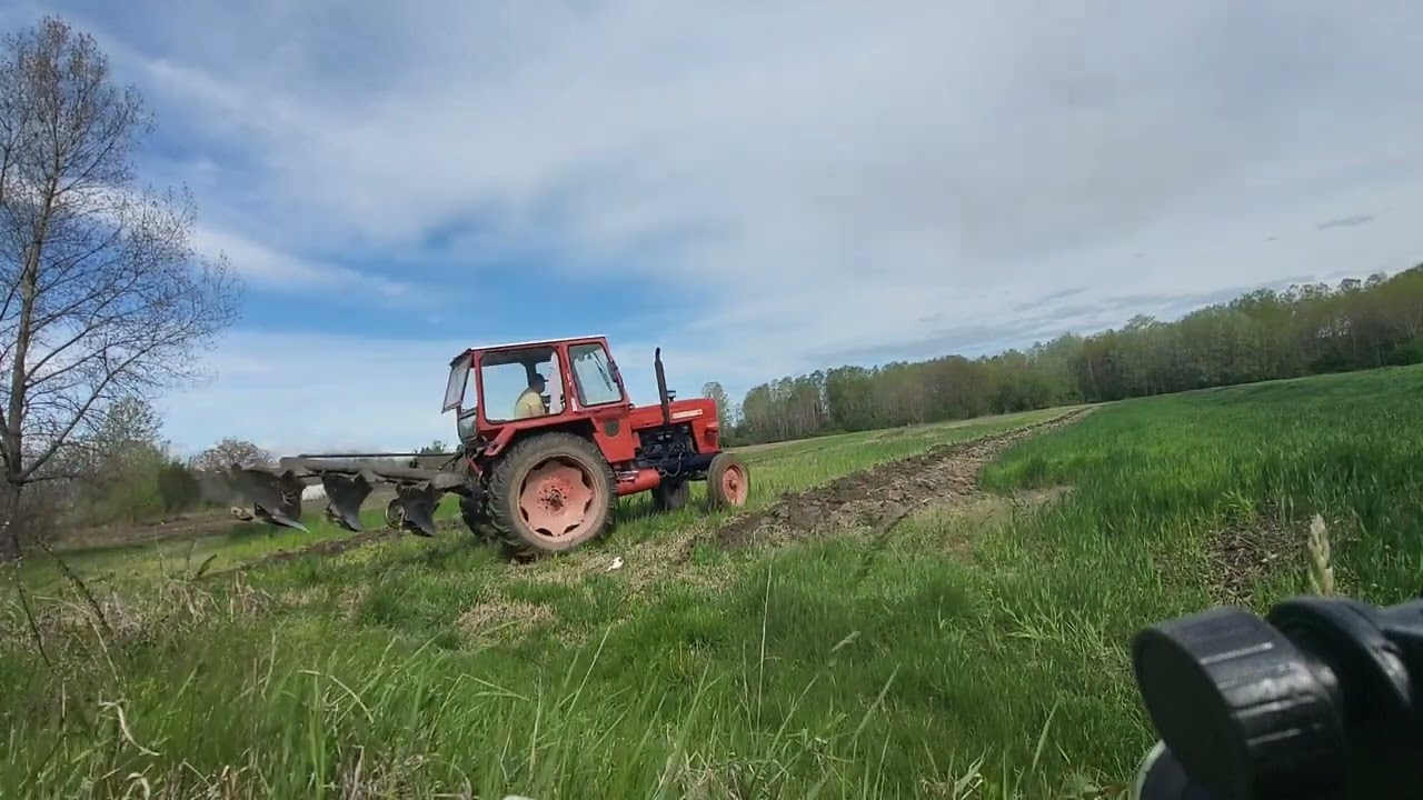 Universal 650 la arat în Campania Agricolă 04.2023 Ep.13