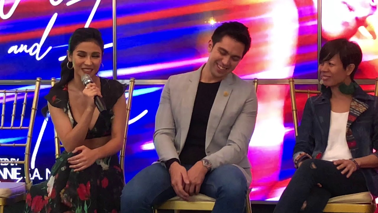 Na-AWKWARD! DERRICK, inaming PINAGPANTASYAHAN si SANYA! #WildAndFreePresscon