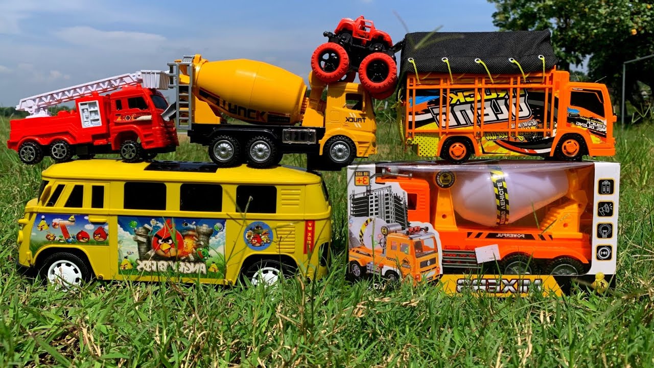 Unboxing Truk Oleng, Mobil Balap, Bus Telolet, Kereta Api, Truk Pemadam, Truk Tangki