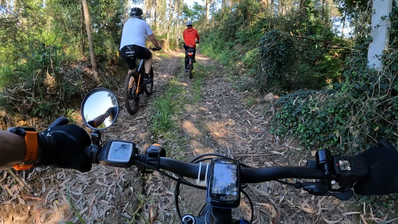 Bicycle tracks in Maia Avioso, Aircrafts & Beers 🍺