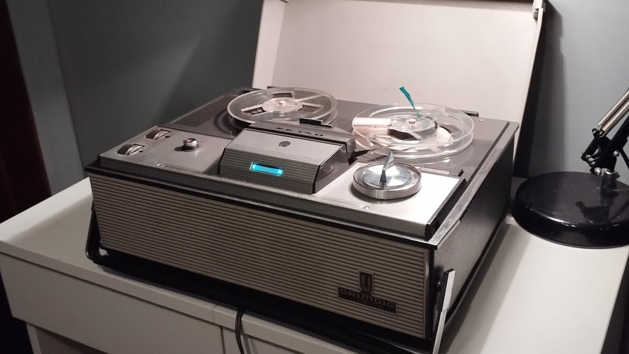 Magnetofon Szpulowy ZK140  z PRL - U