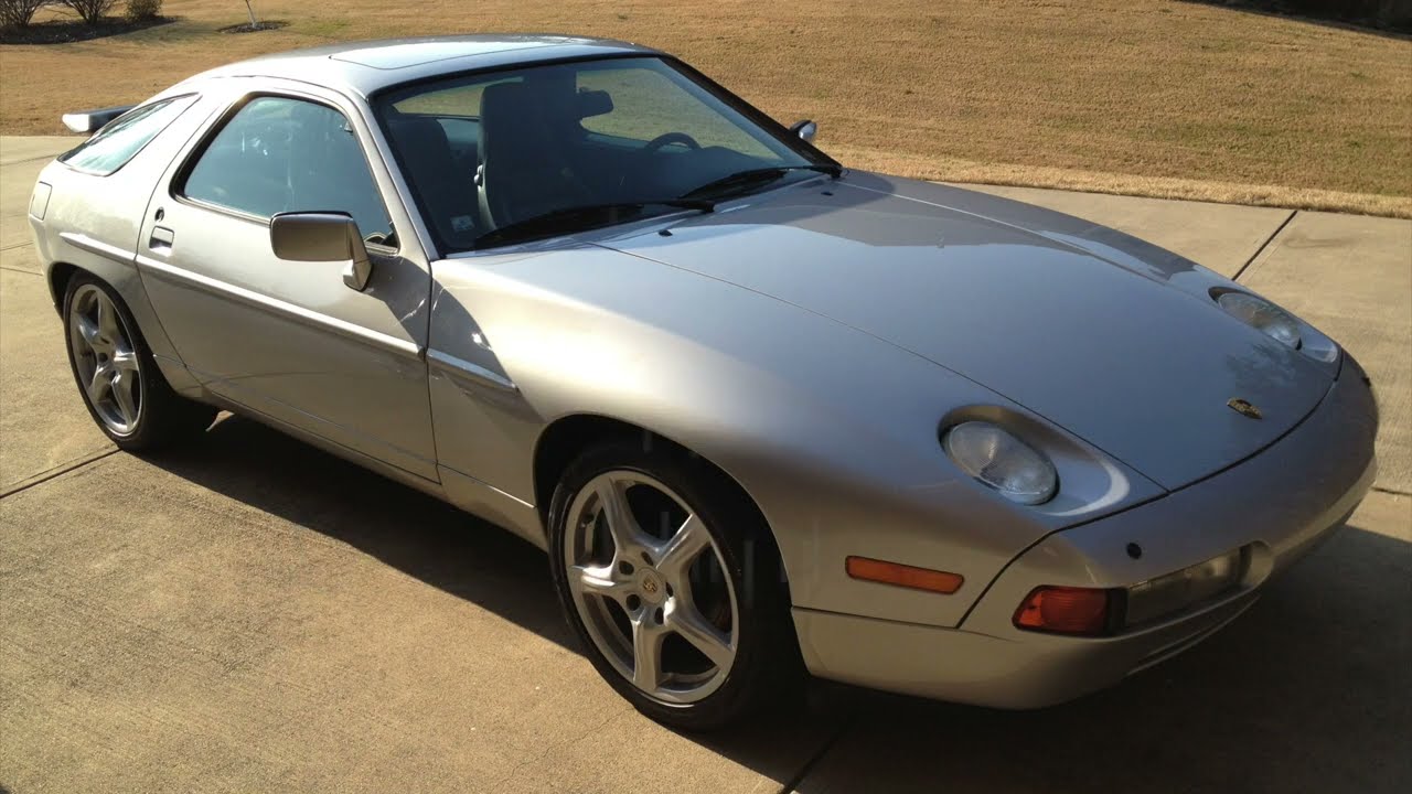 Porsche 928 Fuel Pressure Regulator Replacement