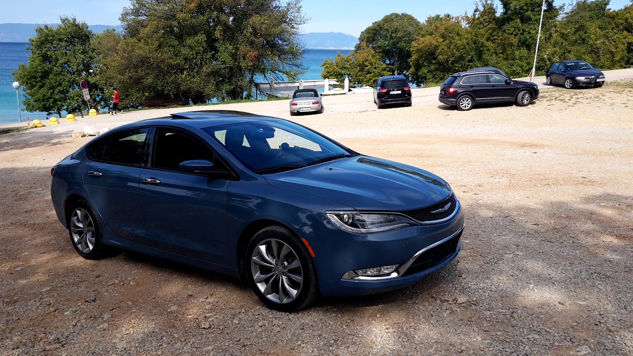 Chrysler 200S V6 3.6 300km 4X4