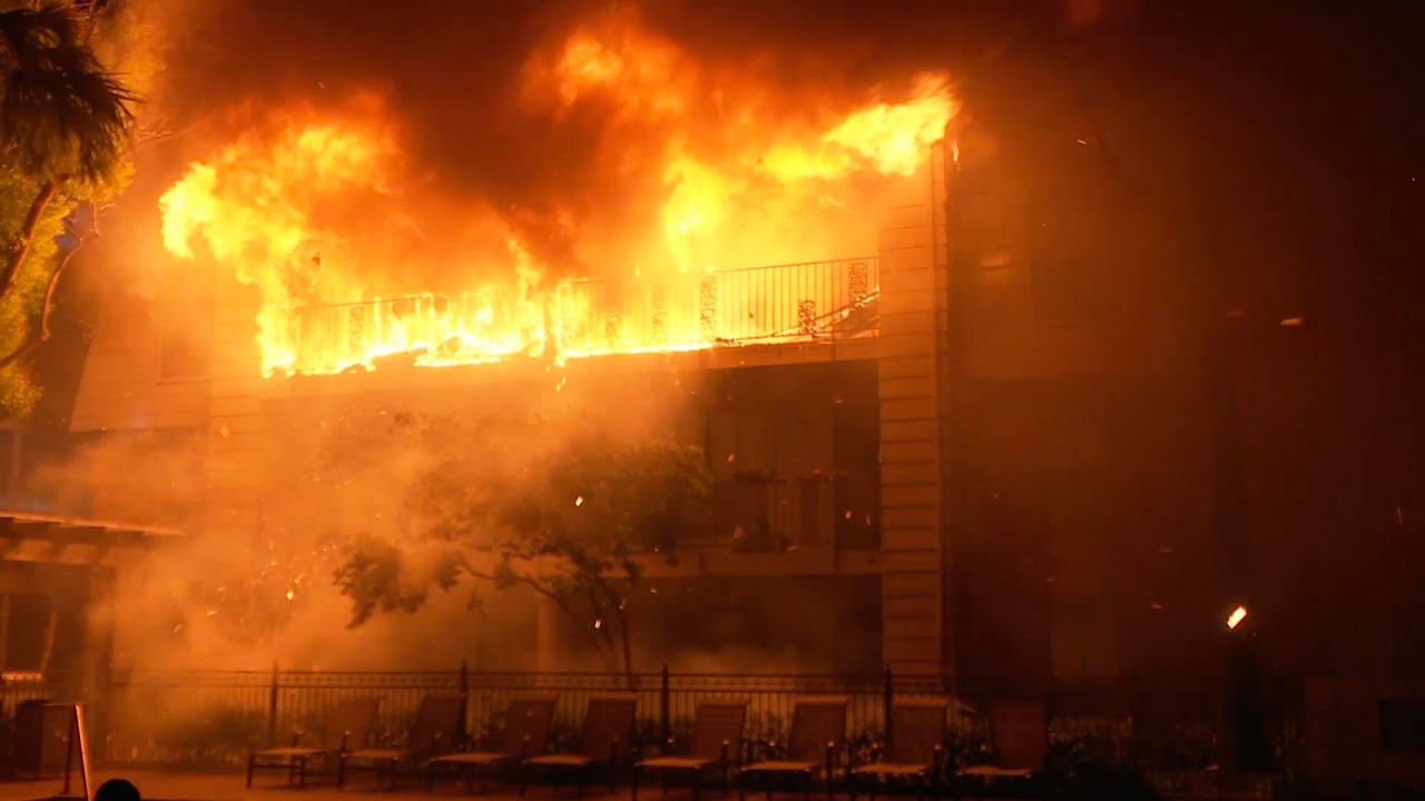 Large Fire Tears Through Apartments | Houston