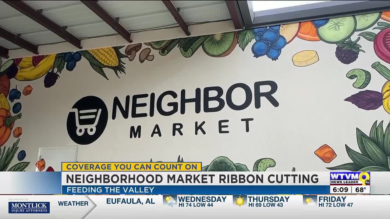 Feeding the Valley hosts cuts ribbon on new Neighbor Market