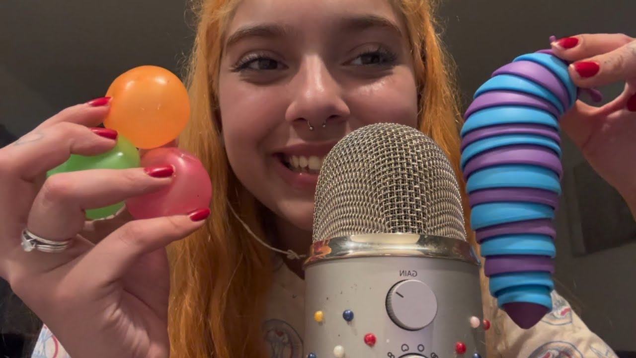 ASMR CON COSAS VIRALES Y NUEVAS| SOFIWI