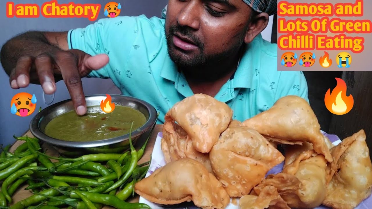 Aloo Samosa And Massive Green Chilli Eating Show l Singara Eating Challenge l Spicy Green Chutney