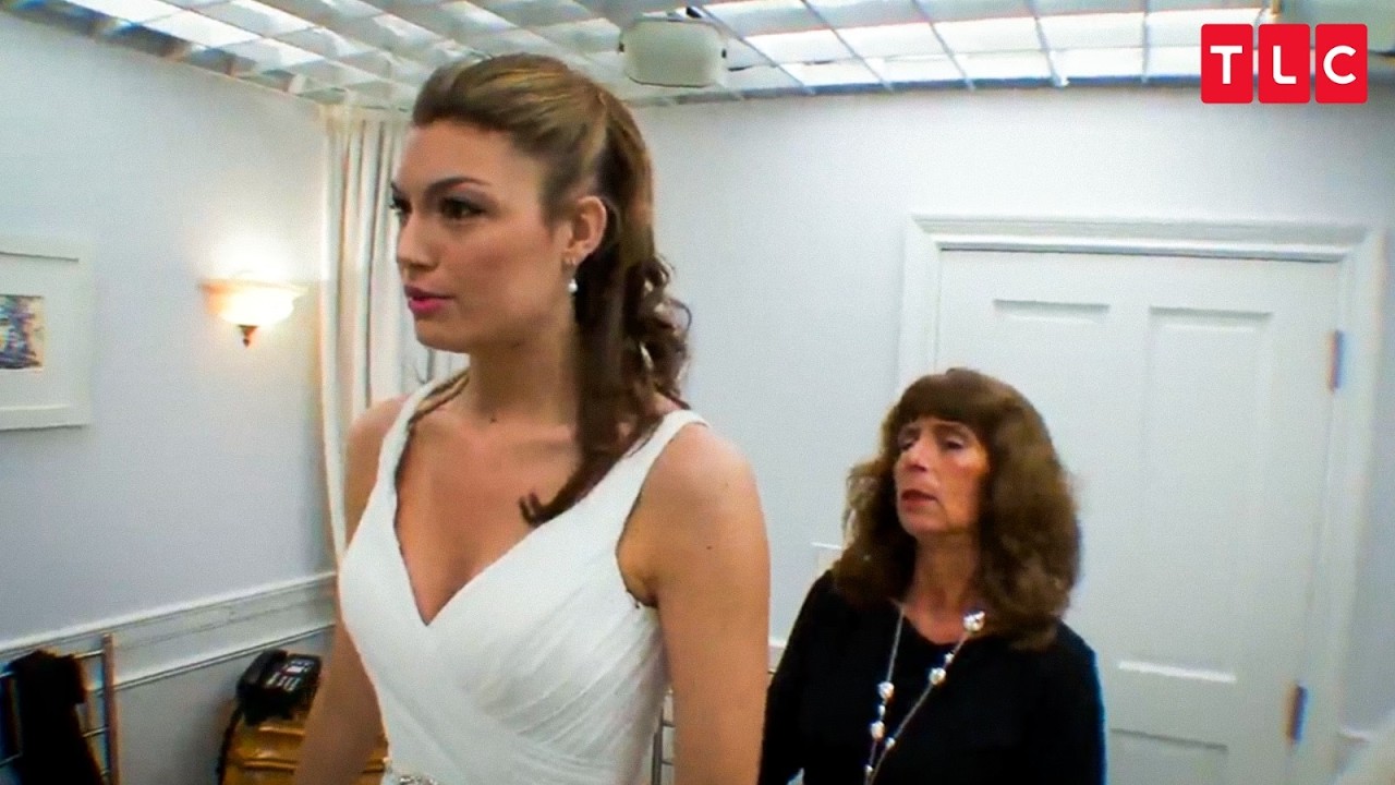 The Wedding Gown Moments No Bride Will Forget! | Say Yes To The Dress S7 | TLC SEA