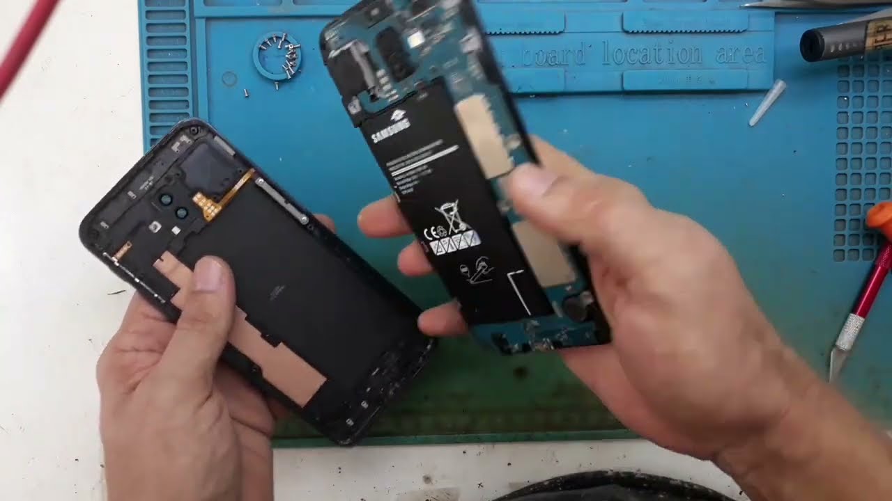 J6+ como abrir pra trocar conector de carga e microfone, veio de outra assistência 🙊