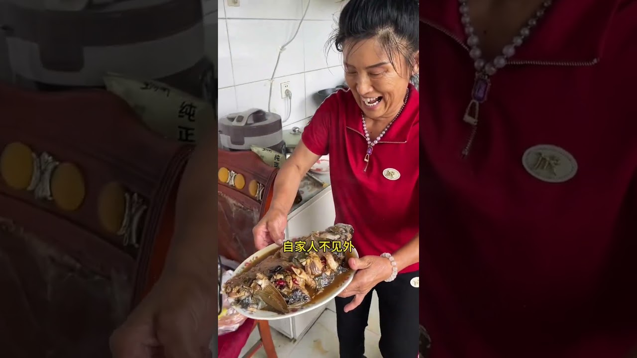 但凡家里来且，酸菜猪肉炖粉条必须是主打菜！#我的乡村生活 #新农人计划2025 #农村美食 #家乡味 #总有一种味道能让你想起故乡