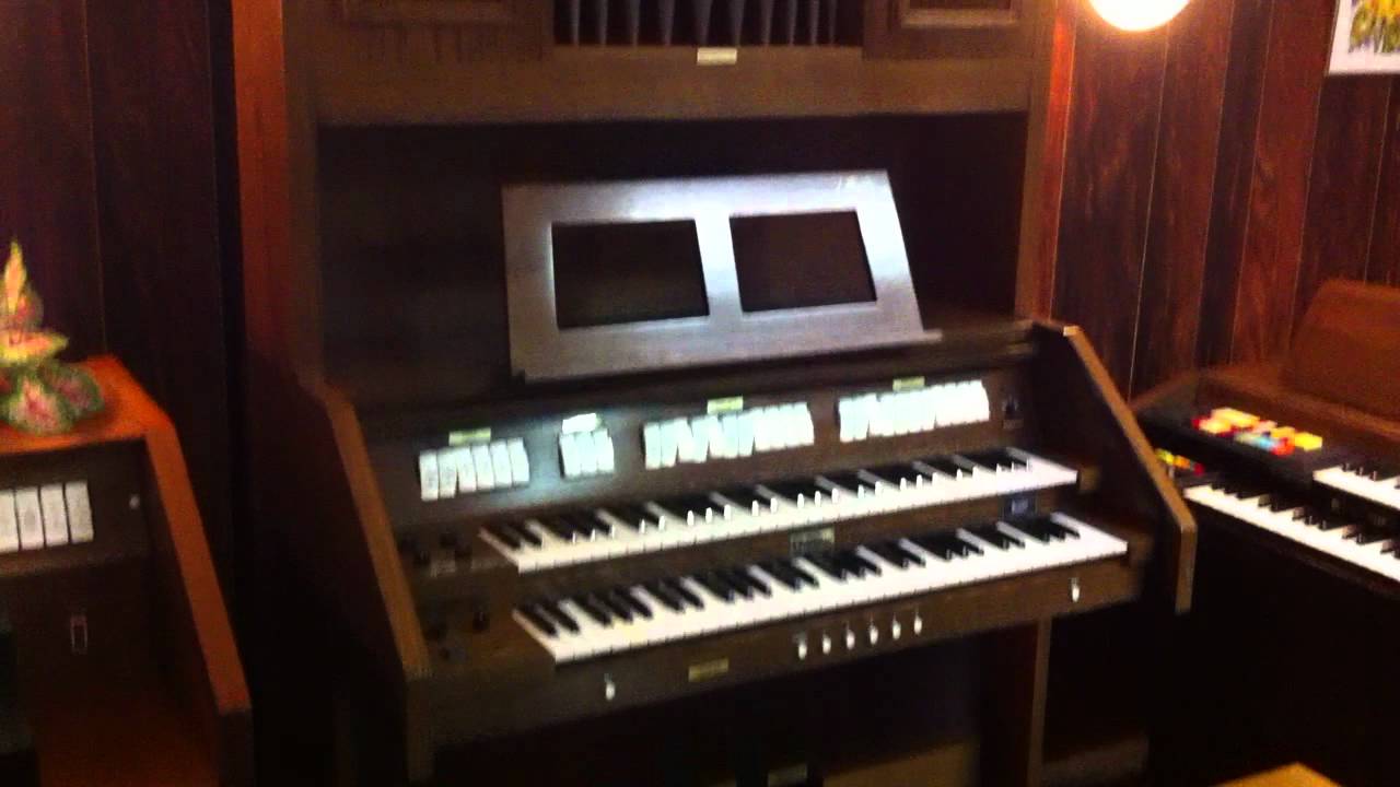 Viscount Domus 1027 digital Sakralorgel Kirchenorgel Orgel mit Vollpedal, MIDI, Pfeifenkabinett
