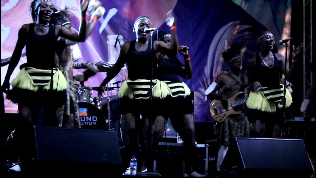 Thomas Mapfumo- Tinofara Zimbabwe college of  Music cover HIFA2018