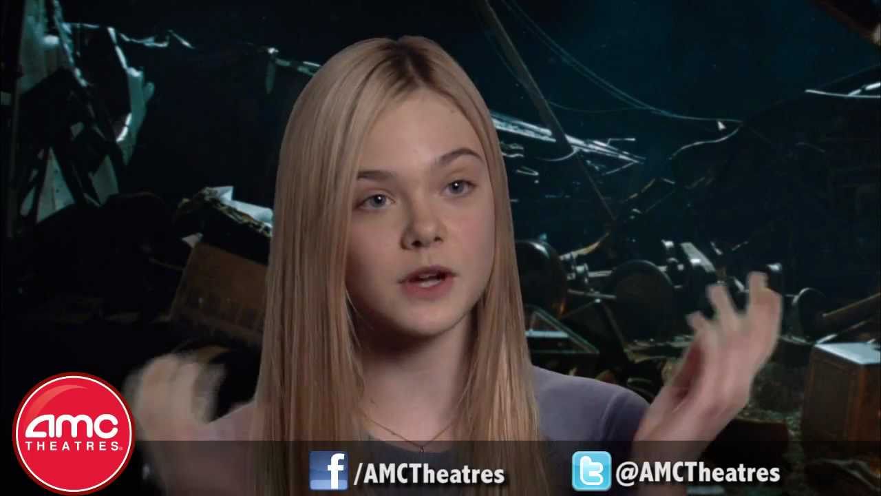 Elle Fanning Talks Super 8
