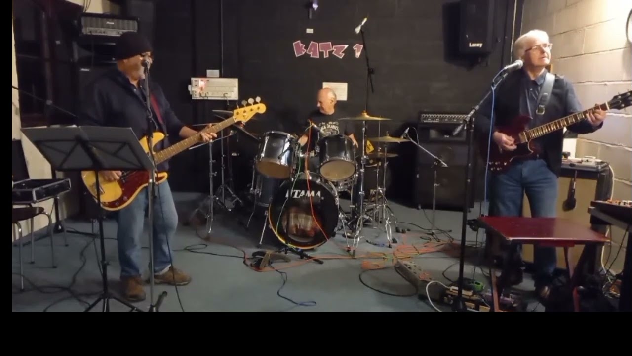 TOMMY.  Tribute to the bands of the 60s.   Cover of Cream Classic song  