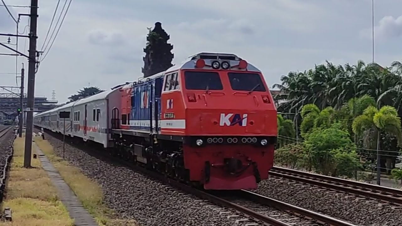 Lok CC201 tapi Hidung Miring??!! | Hunting Kereta Api