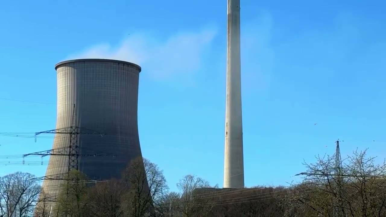 Sprengung vom Kohlekraftwerk in Ibbenbüren