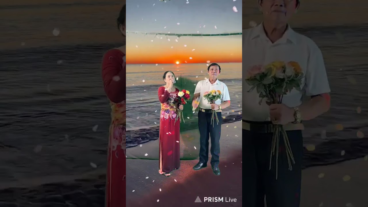 Tân cổ giao Duyên trình bày hoàng mãi hồng thắm