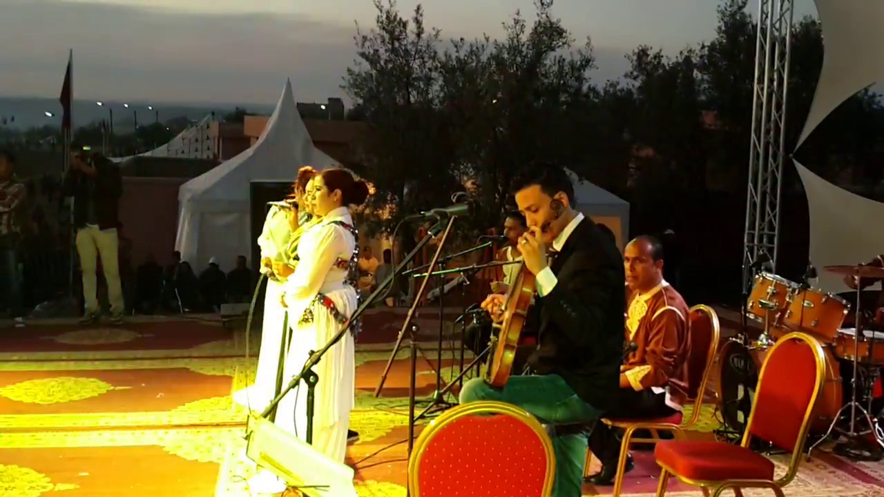 مسعودي و نجمة الاغنية الامزيغية تاولعنزيت massoudi et khadija tawl3nzit