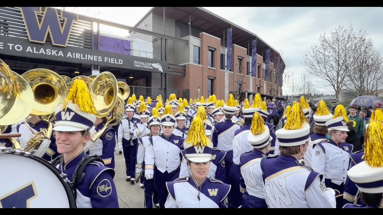 Husky Marching Band Dawg Walk vs Oregon 2025
