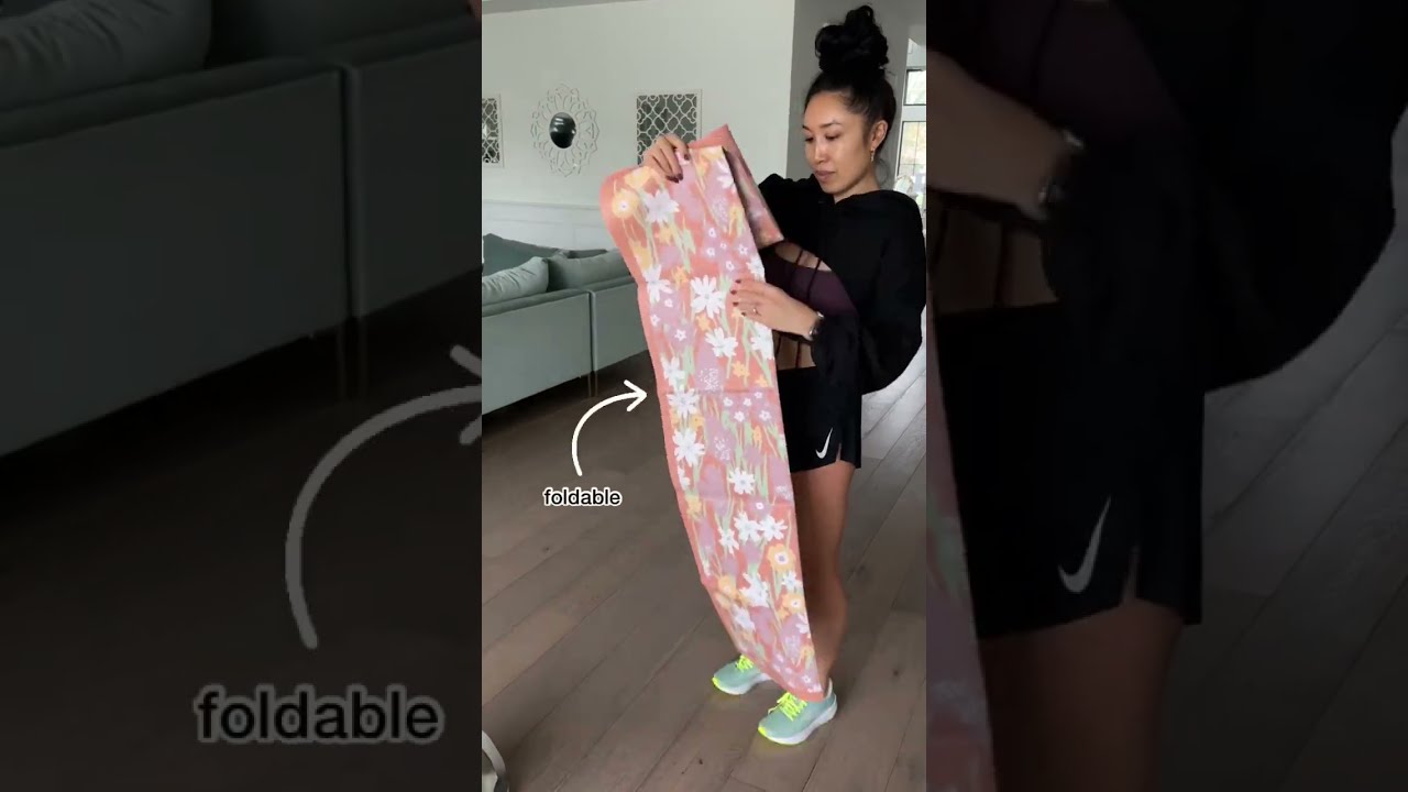 If you're always on the go, this yoga mat is perfect for you. #yoga #pilates #fitness