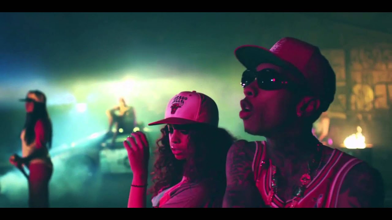 Tyga - Snapbacks Back feat Chris Brown (Remixed by Nick Dilla)