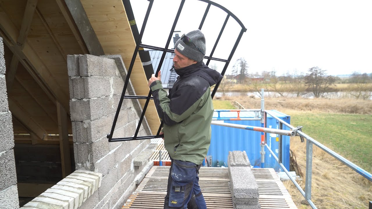 #63 Hur murar man fast ett gjutjärnsfönster?