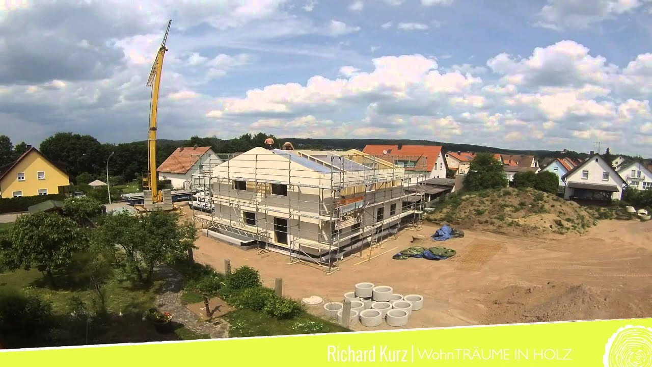 Richard Kurz - Ein Holzhaus entsteht.
